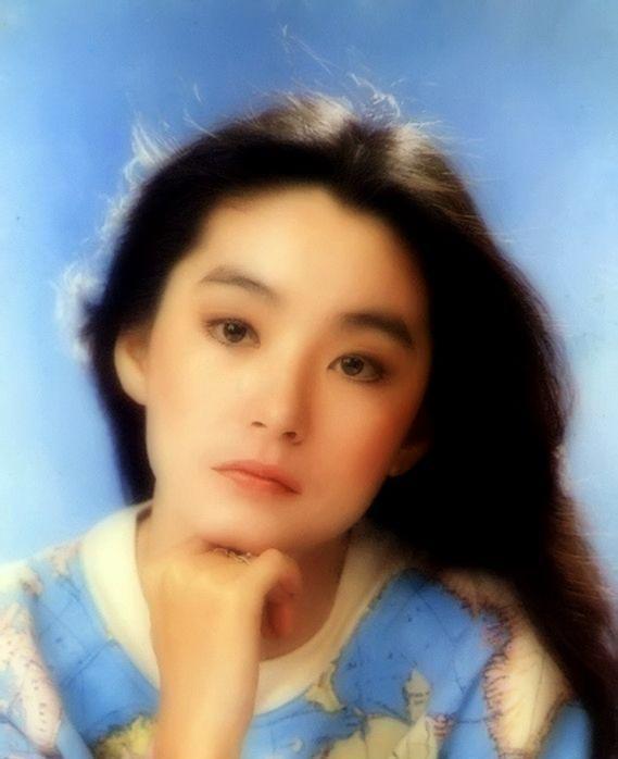 林青霞最新爆料,娱乐圈背后的惊人真相 第2张 林青霞最新爆料,娱乐圈背后的惊人真相 第2张